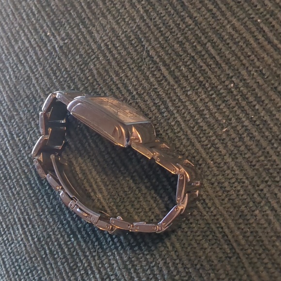 Watch - Picture 3 of 4